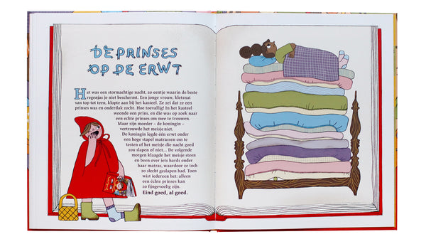 Roodkapje, waar gaan we heen? Dutch language search-and-find fairytale book!